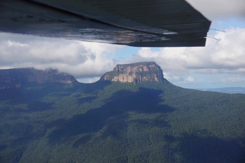 Canaima table mountain